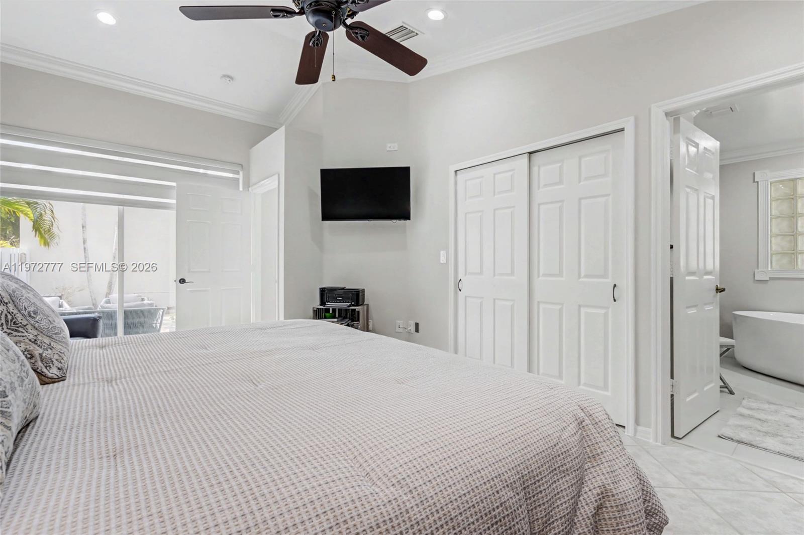 Photo of 1110 Lemonwood St (1110), Hollywood, Florida, 33019 -