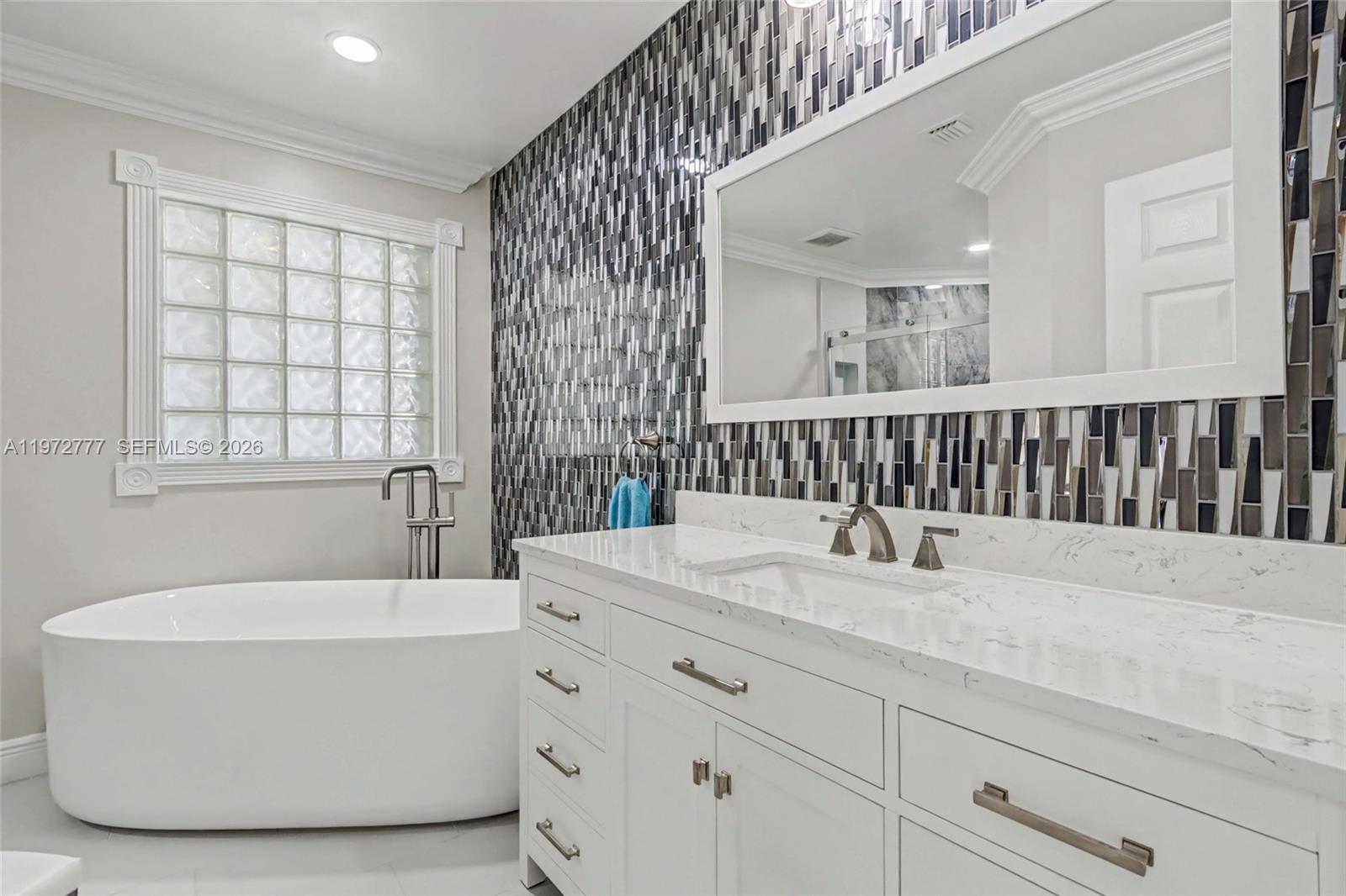 Photo of 1110 Lemonwood St (1110), Hollywood, Florida, 33019 -