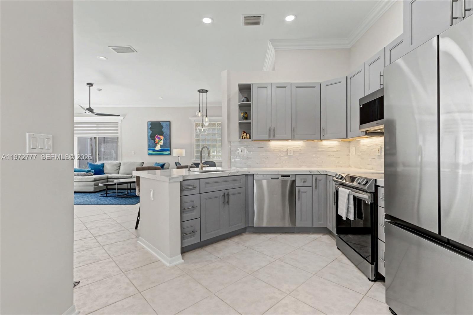 Photo of 1110 Lemonwood St (1110), Hollywood, Florida, 33019 -