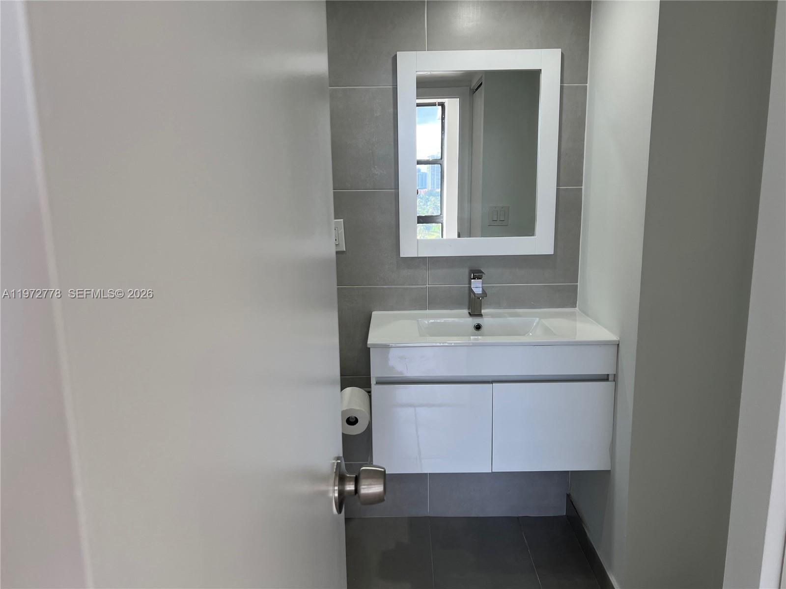 Photo of    #1024, Aventura, Florida, 33180 - 