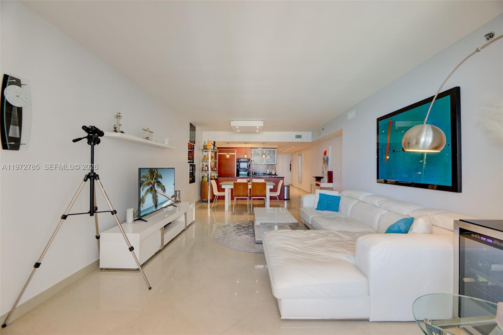 3011 3 / 2 1554 sq. ft. $ 2026-04-15 0 foto