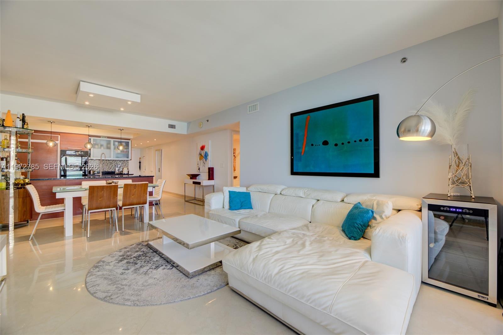 3011 3 / 2 1554 sq. ft. $ 2026-04-15 0 foto