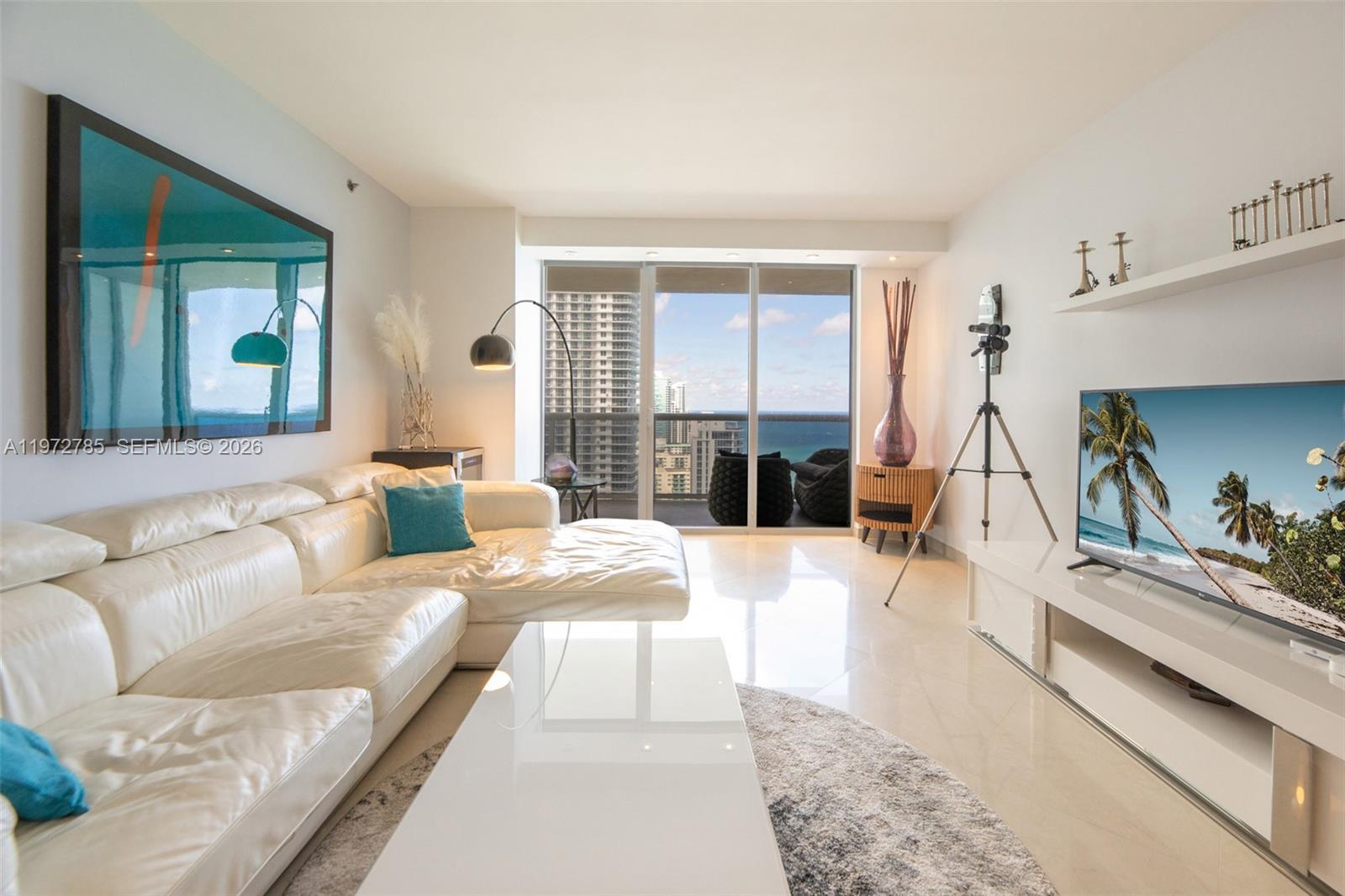 3011 3 / 2 1554 sq. ft. $ 2026-04-15 0 foto
