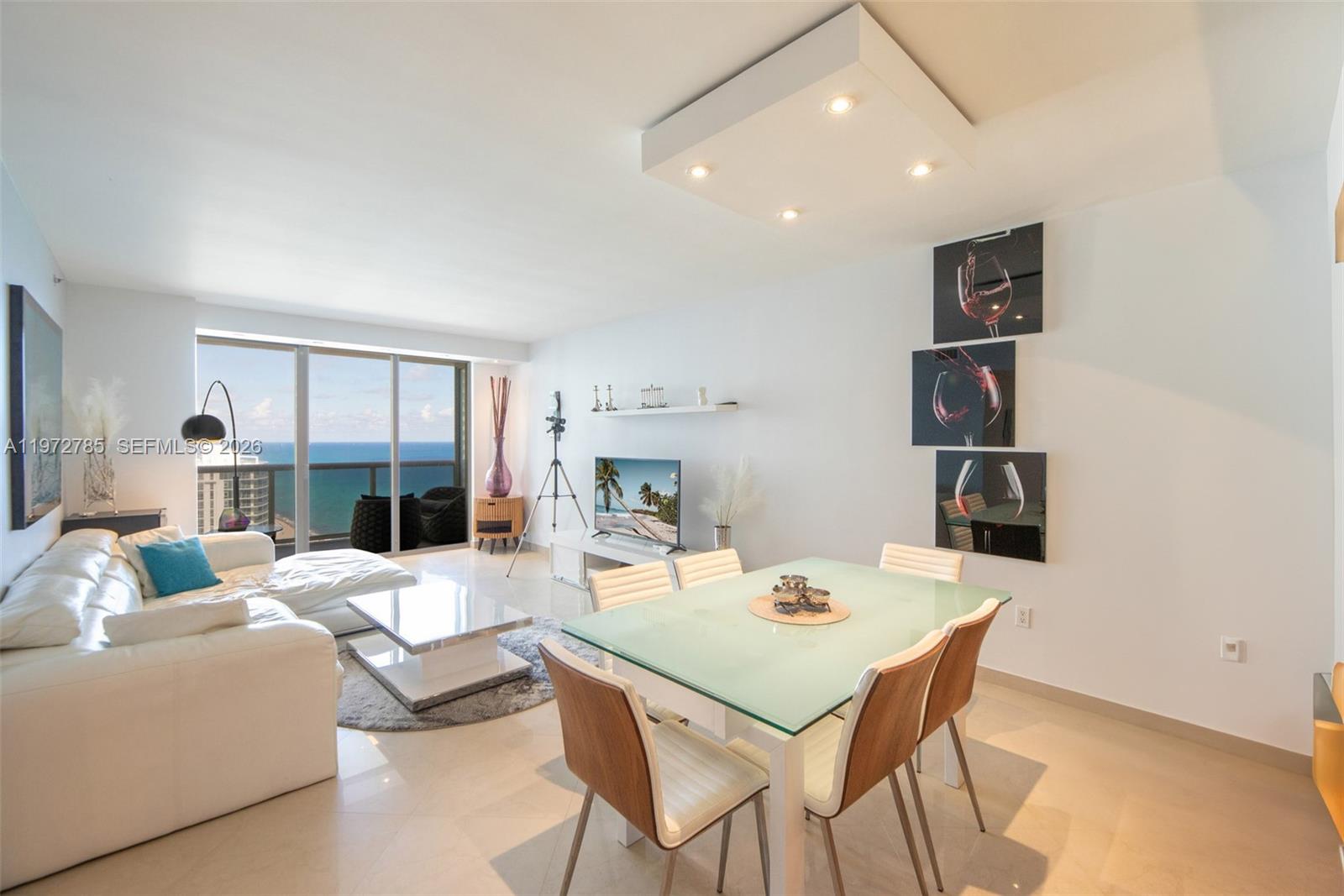 3011 3 / 2 1554 sq. ft. $ 2026-04-15 0 foto