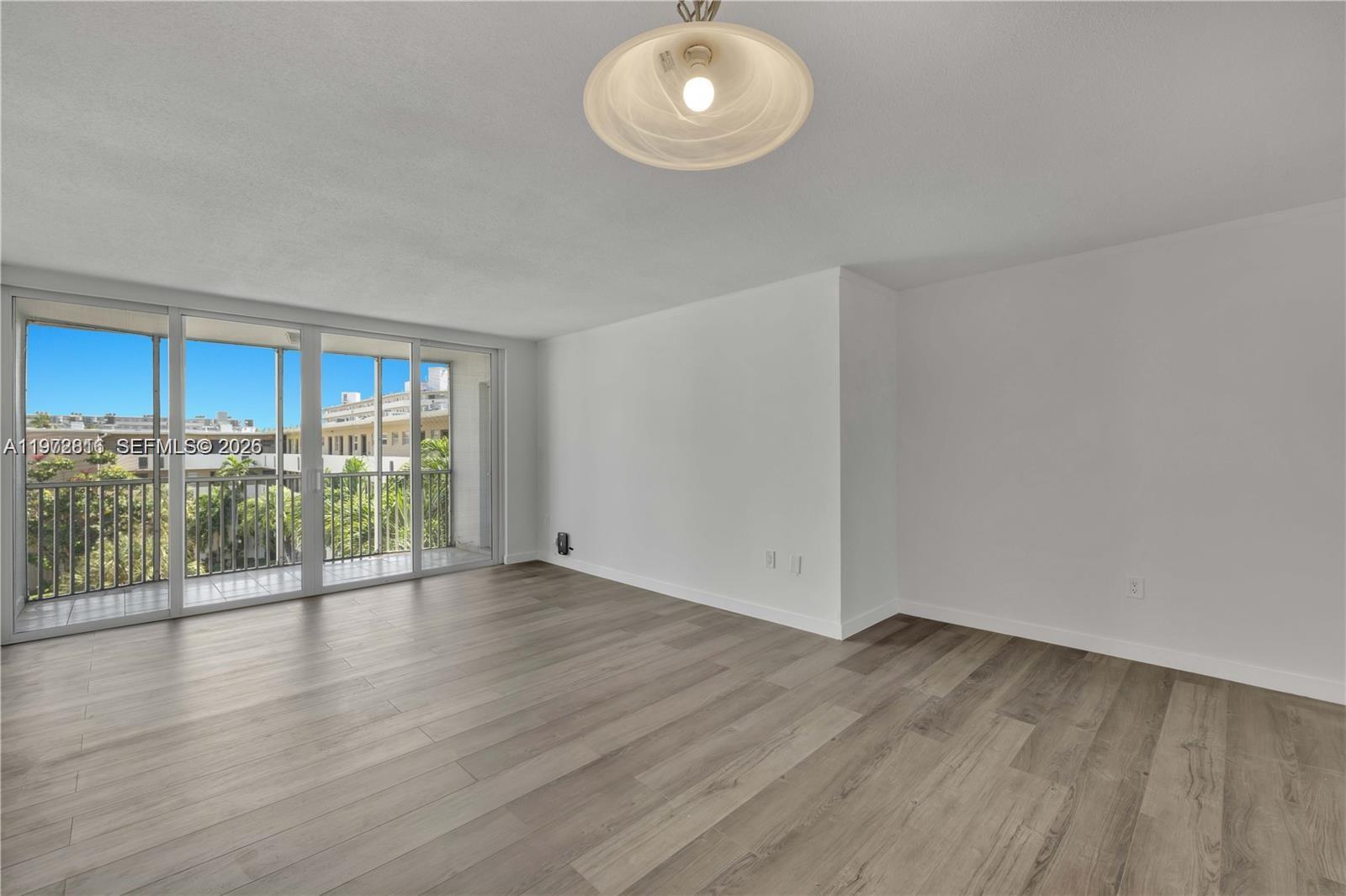 See details 415-2 1 / 1 909 sq. ft. $ 2026-02-26 0 Photo