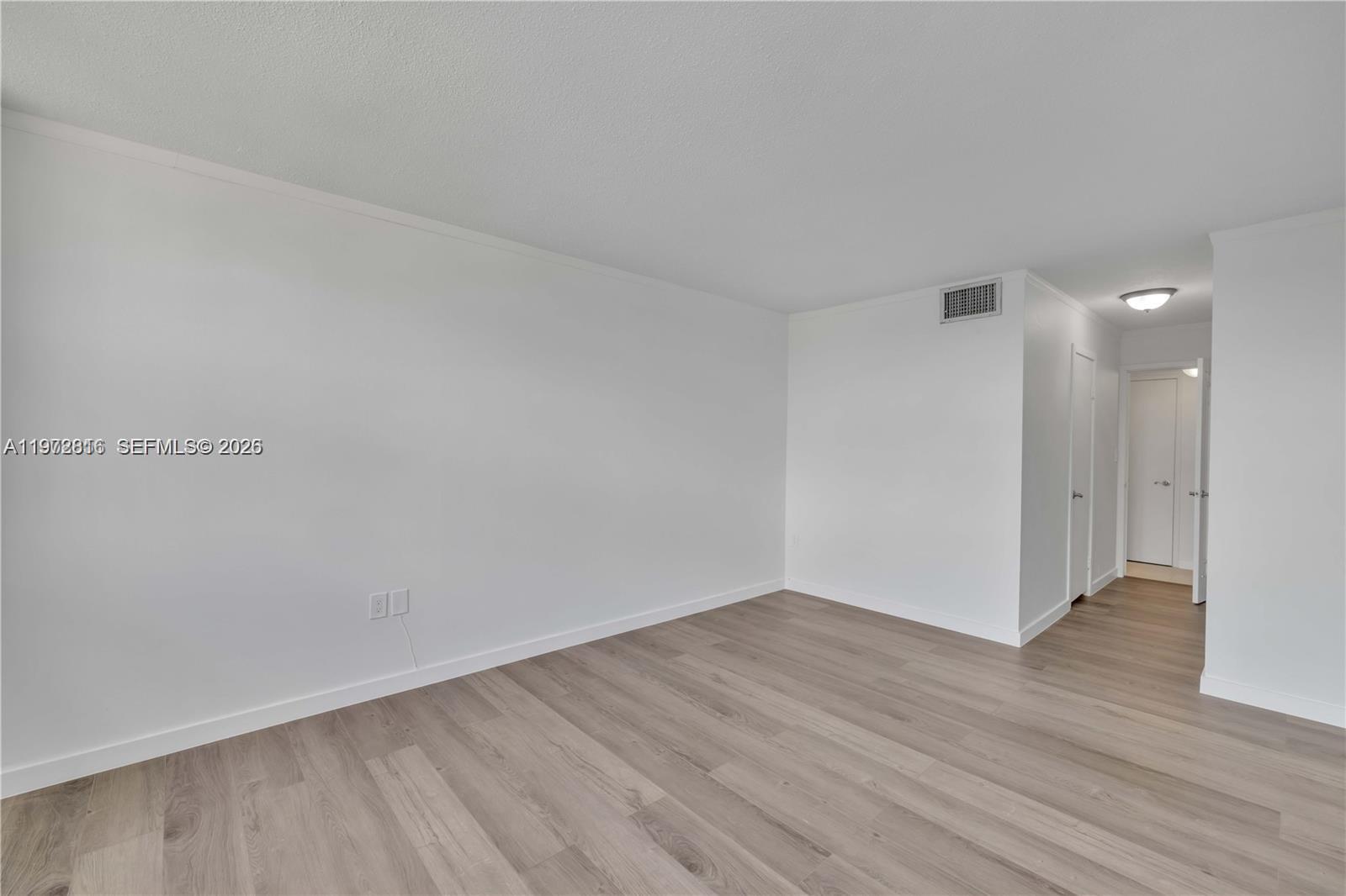 See details 415-2 1 / 1 909 sq. ft. $ 2026-02-26 0 Photo