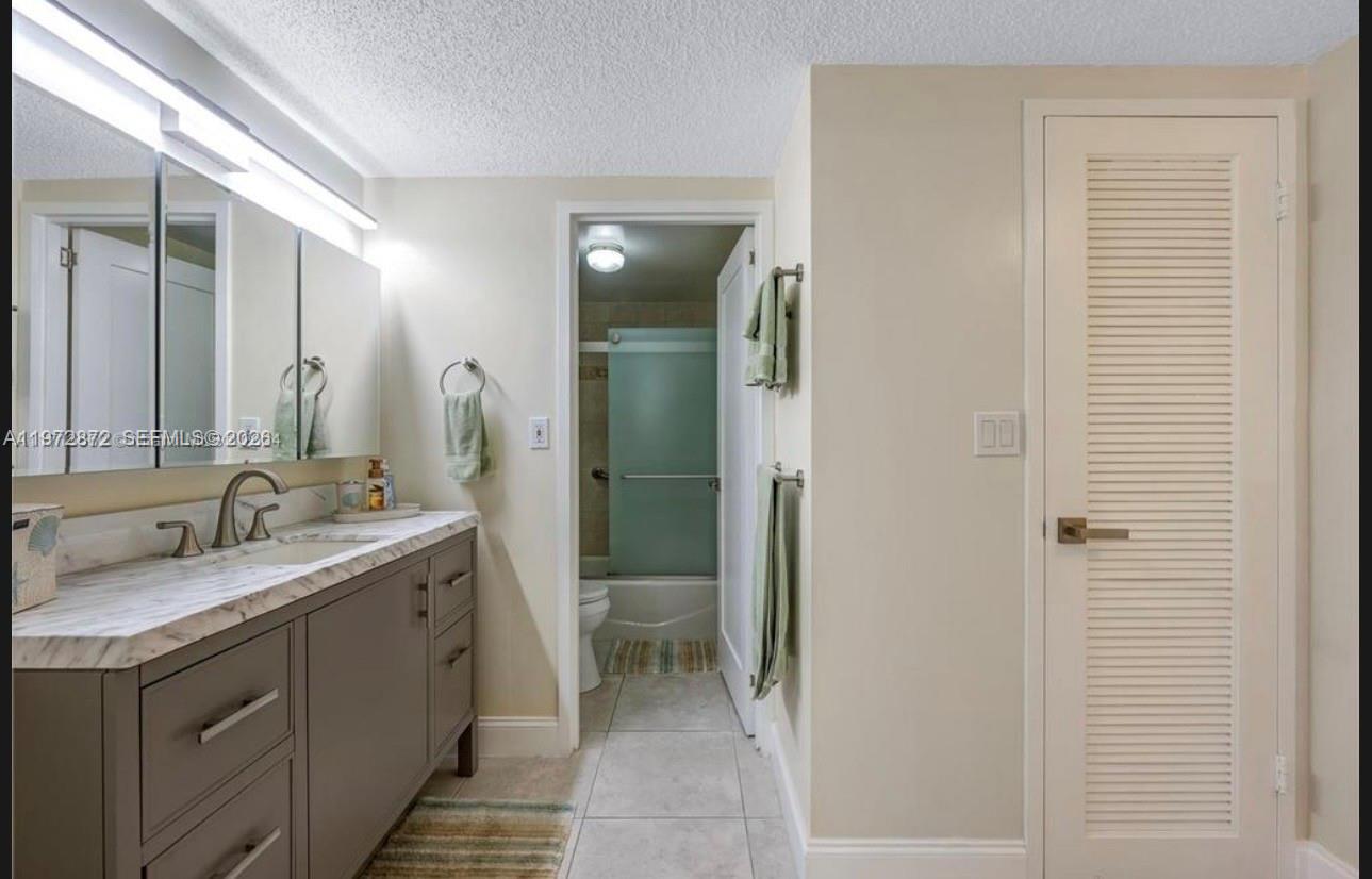 Photo of 3725 Ocean Dr #719, Hollywood, Florida, 33019 -