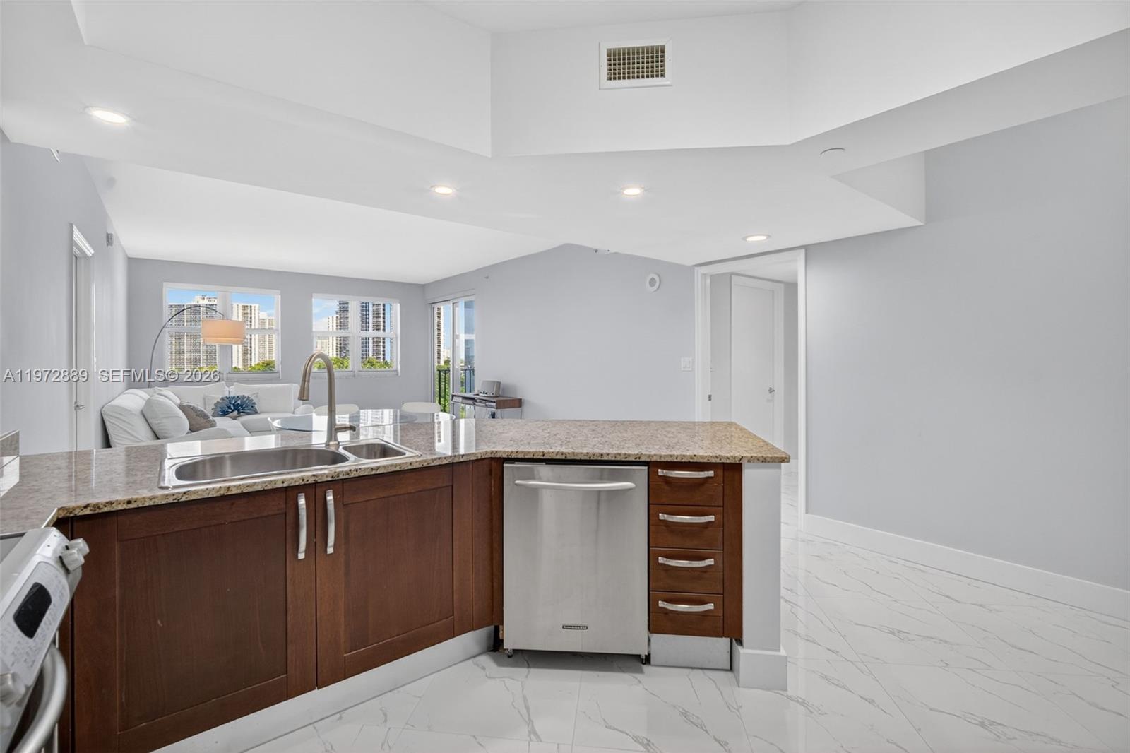 Photo of 20000 Country Club Dr  #714, Aventura, Florida, 33180 - 