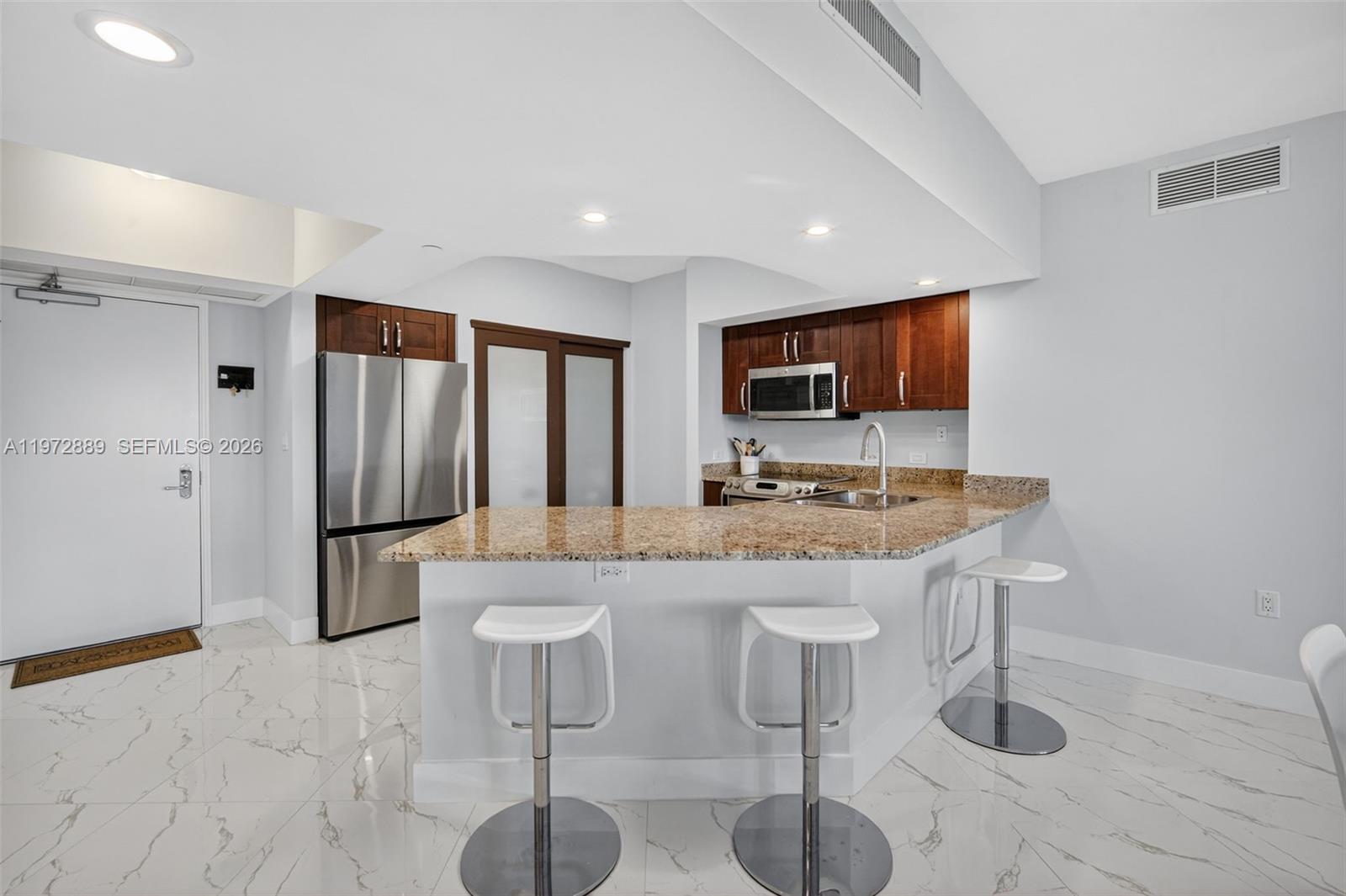 Photo of 20000 Country Club Dr  #714, Aventura, Florida, 33180 - 