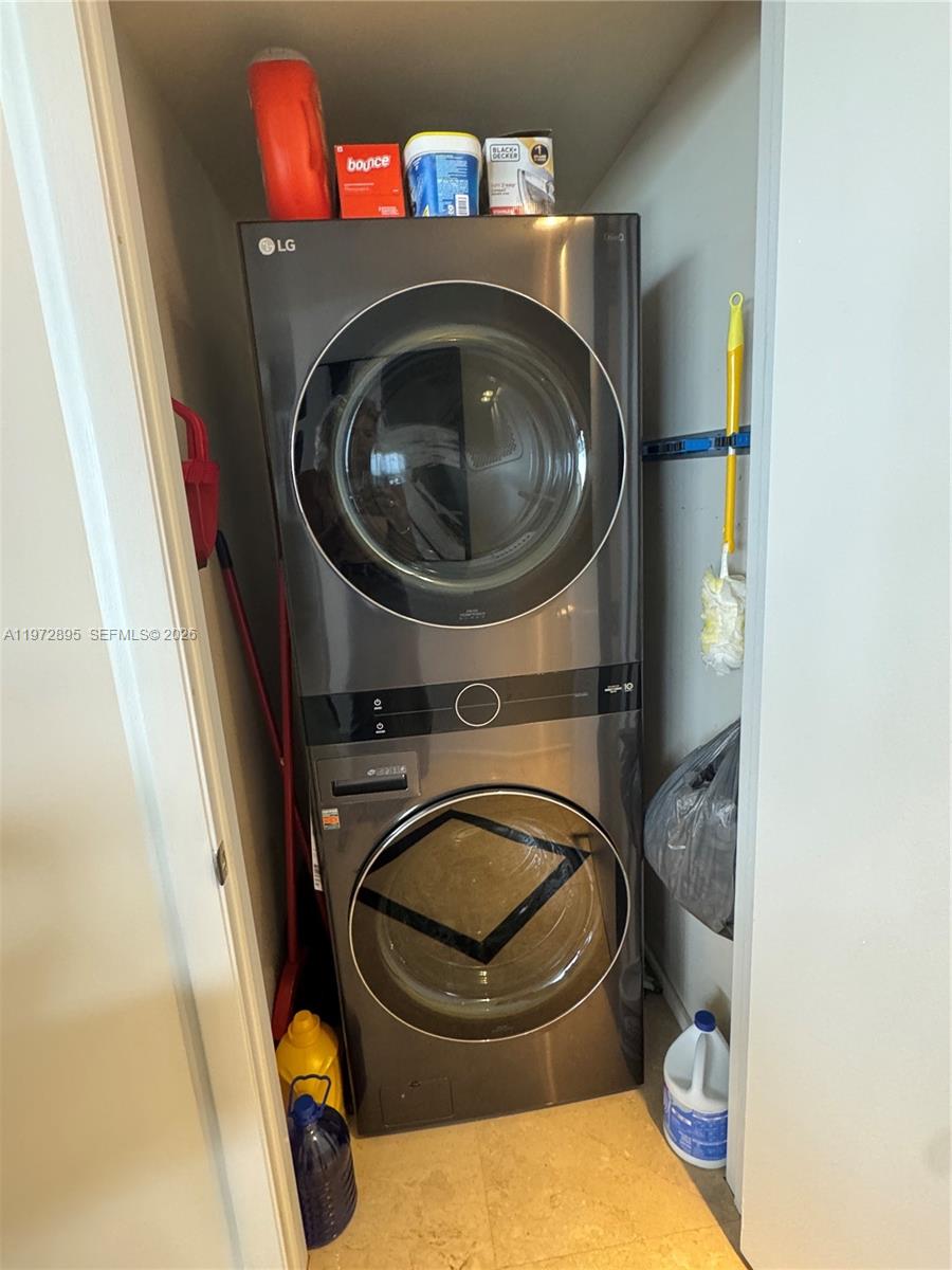 5008 2 / 2 1458 sq. ft. $ 2026-02-26 0 foto