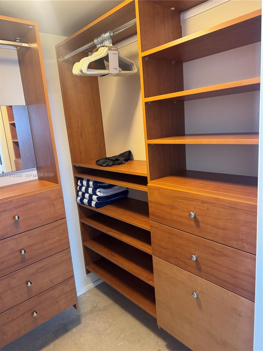 5008 2 / 2 1458 sq. ft. $ 2026-02-26 0 foto