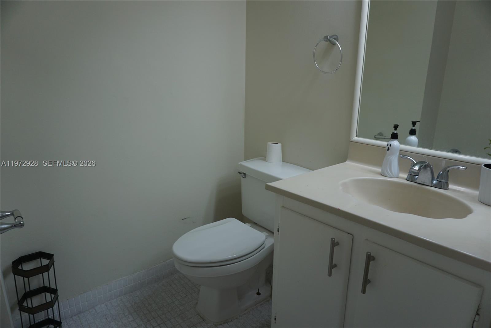 2014 1 / 2 896 sq. ft. $ 2026-02-26 0 Photo