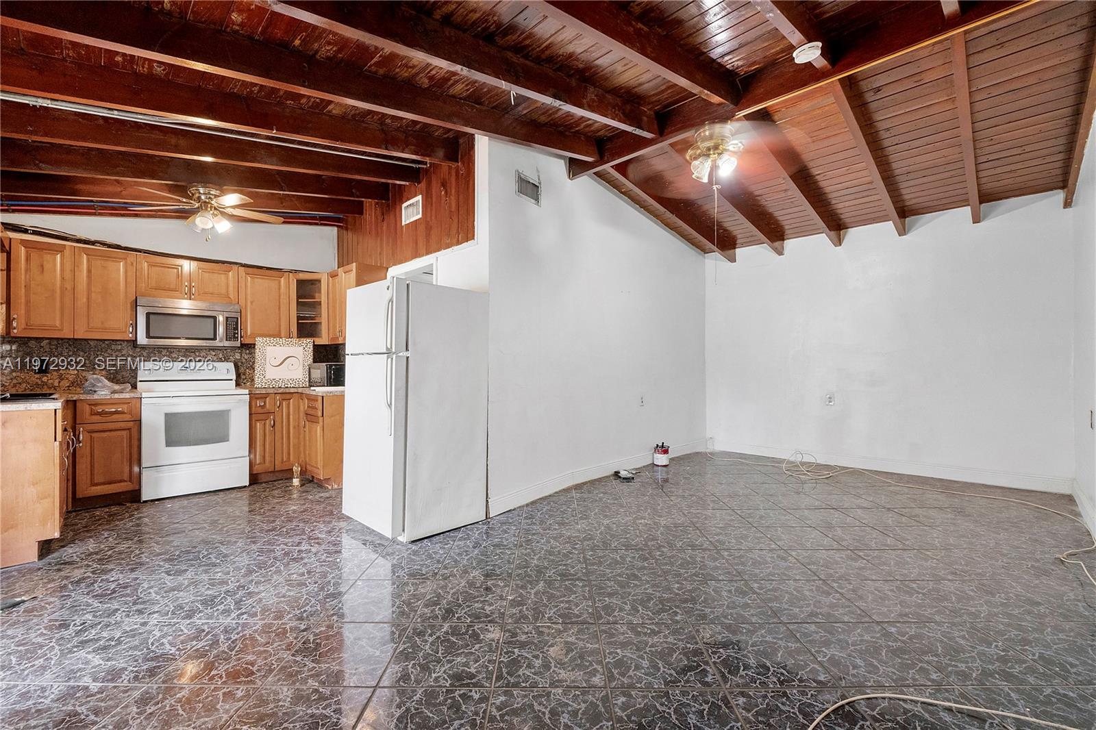   /  2670 sq. ft. $ 2026-02-26 0 foto