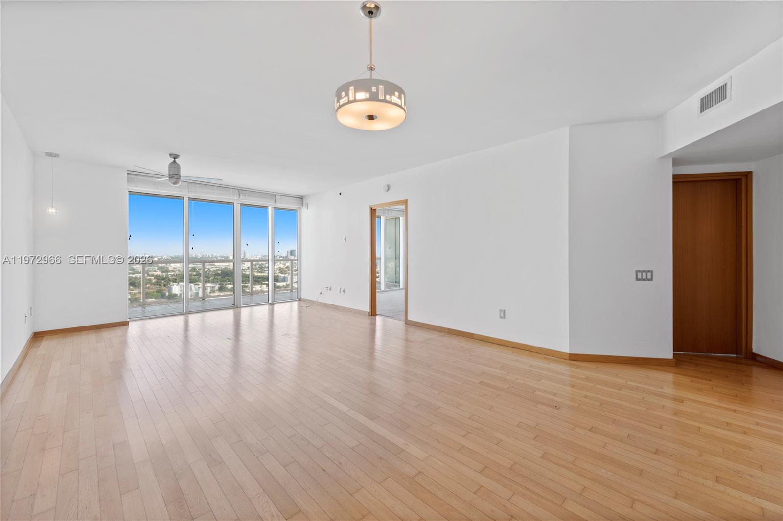 Photo of 450 Alton Rd  #3206, Miami Beach, Florida, 33139 - 