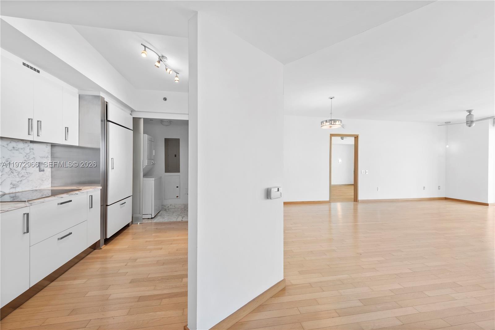 Photo of 450 Alton Rd  #3206, Miami Beach, Florida, 33139 - 