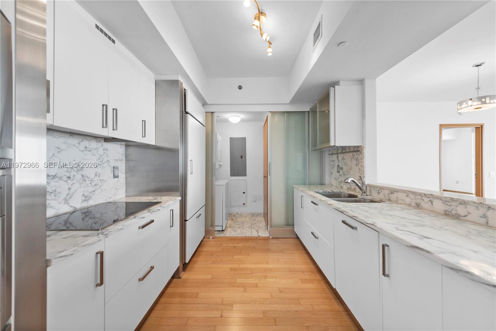 Photo of 450 Alton Rd  #3206, Miami Beach, Florida, 33139 - 