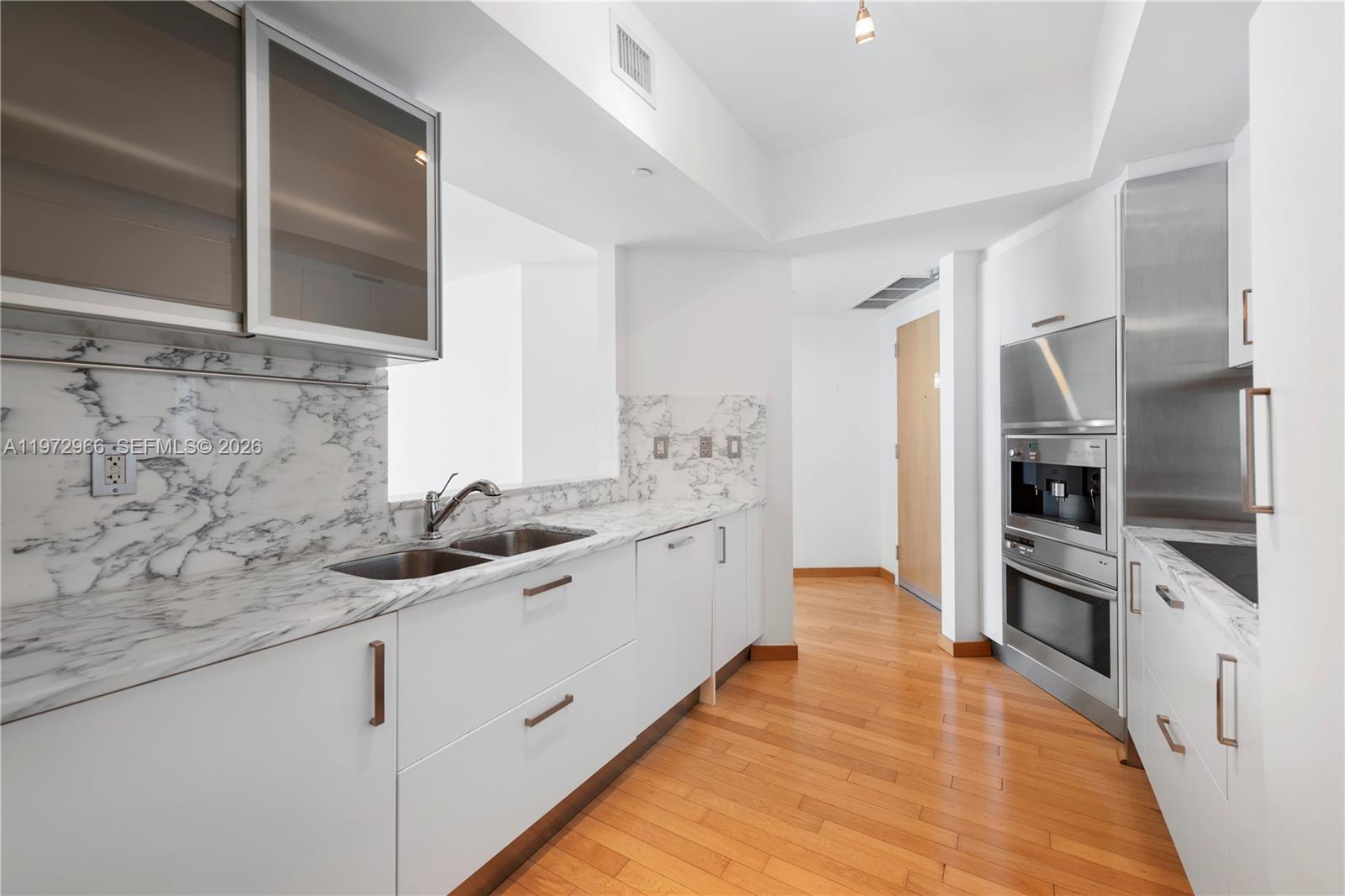 Photo of 450 Alton Rd  #3206, Miami Beach, Florida, 33139 - 