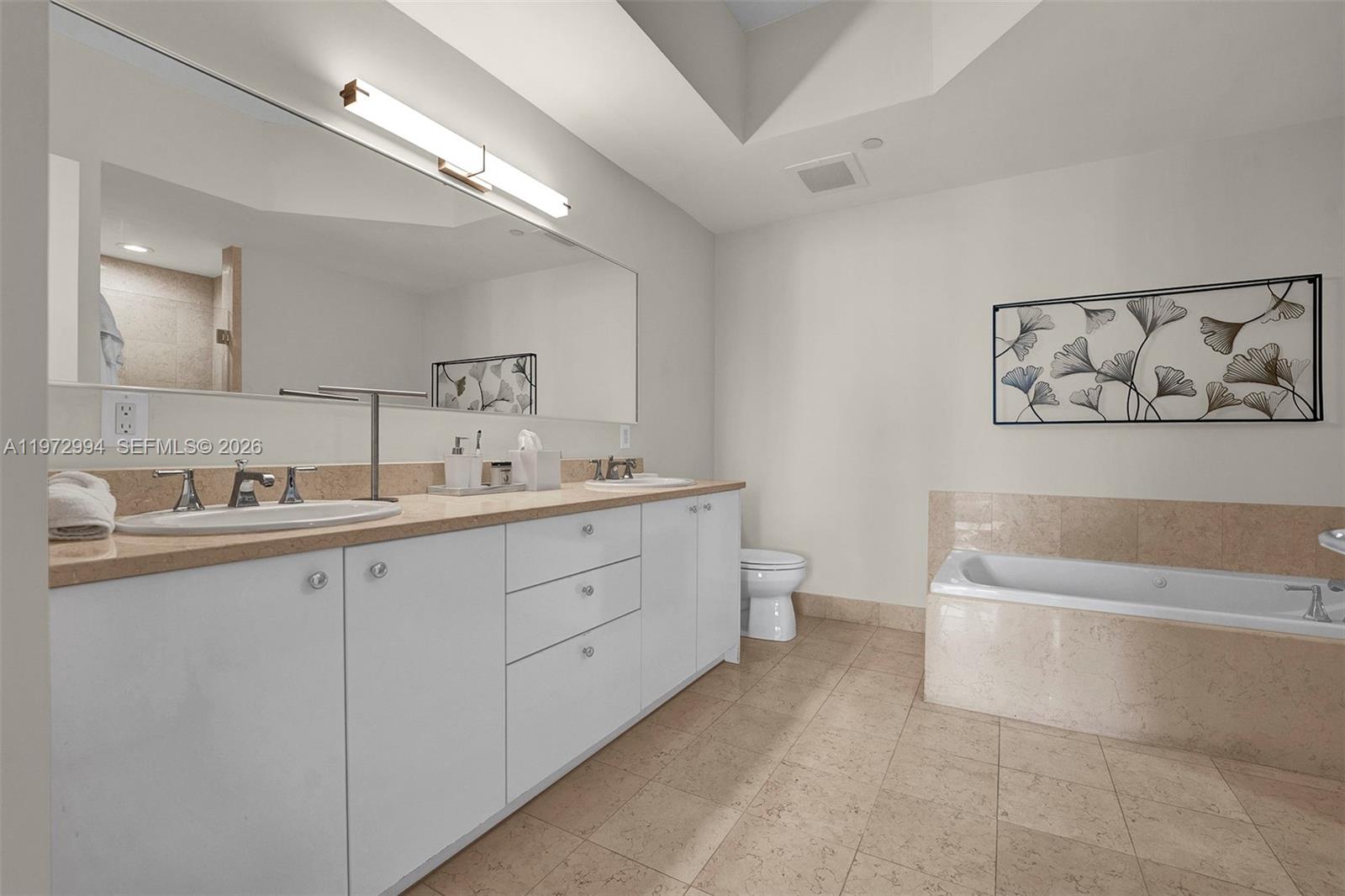 Photo of 20000 Country Club Dr #PH06, Aventura, Florida, 33180 -