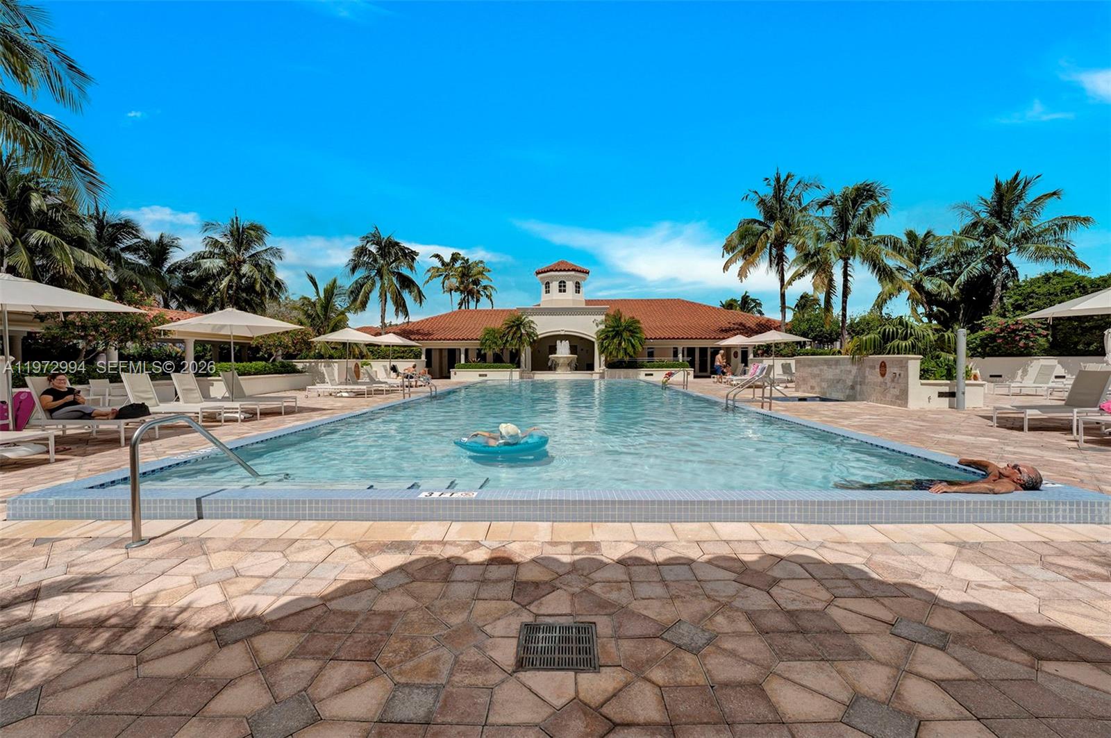 Photo of 20000 Country Club Dr #PH06, Aventura, Florida, 33180 -