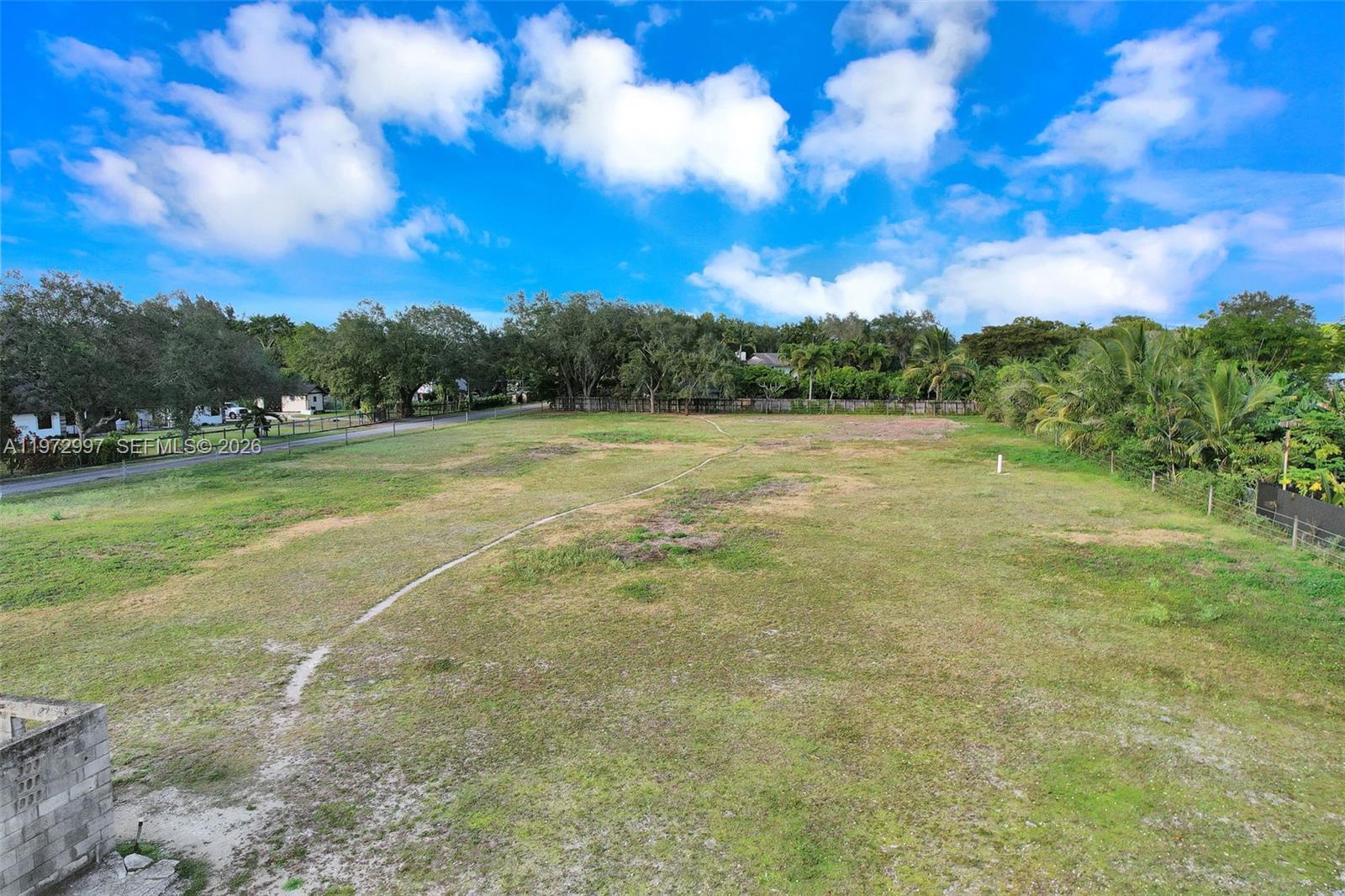   /   sq. ft. $ 2026-02-26 0 foto