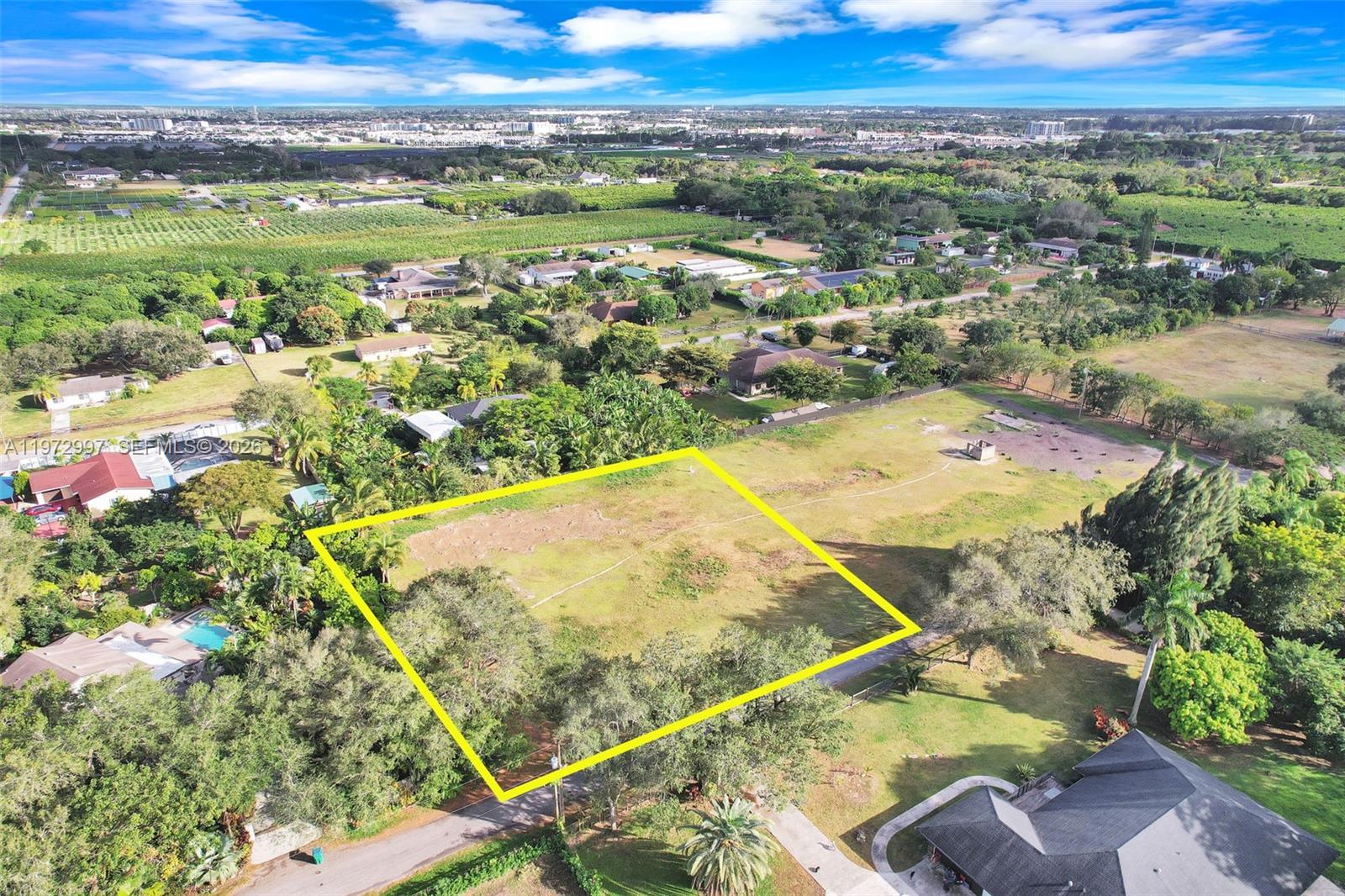   /   sq. ft. $ 2026-02-26 0 foto