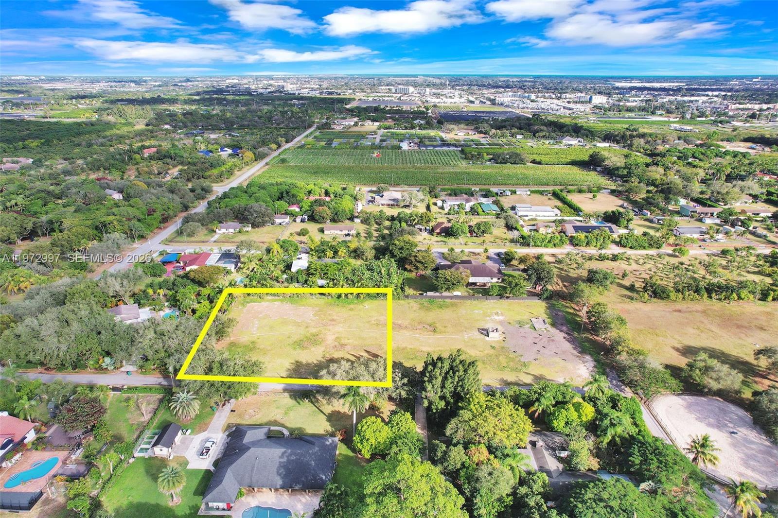   /   sq. ft. $ 2026-02-26 0 foto