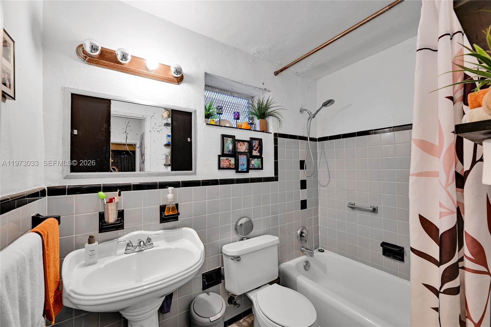   /   sq. ft. $ 2026-02-26 0 foto