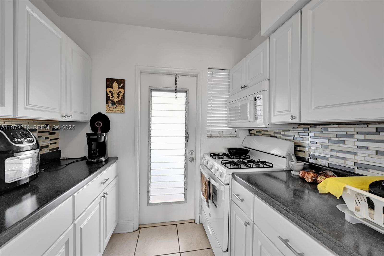   /   sq. ft. $ 2026-02-26 0 foto