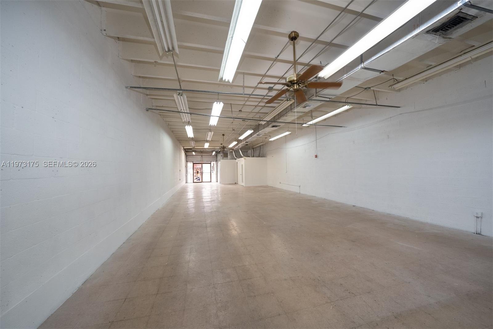 1852  /   кв.футов $ 2026-02-27 0 Фото