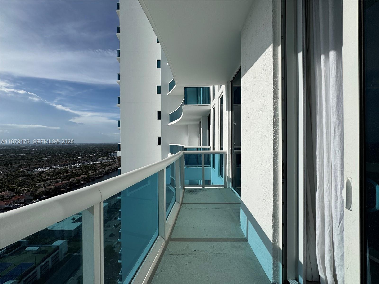 Photo of 2711 Ocean Dr  #3404, Hollywood, Florida, 33019 - 