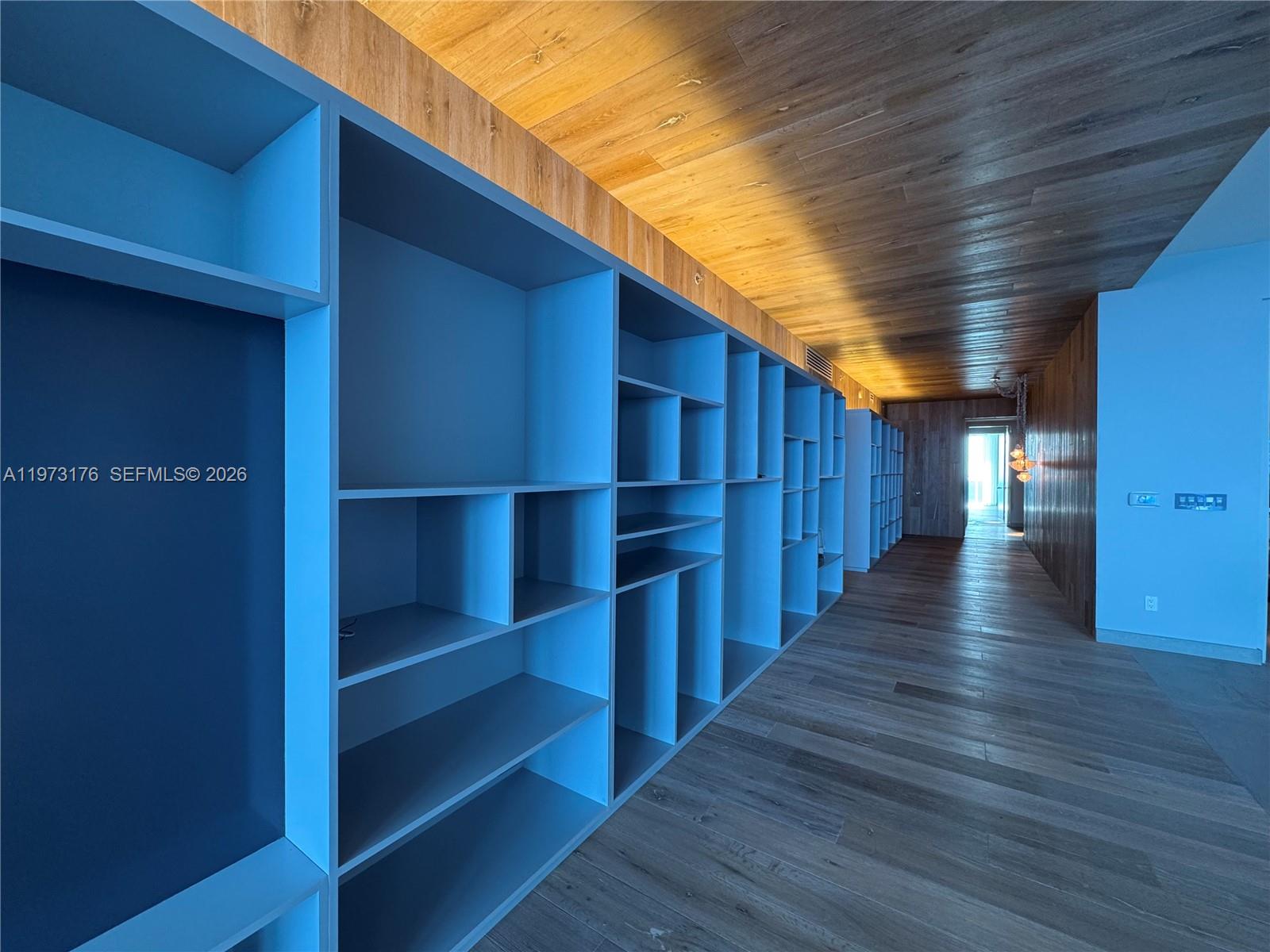 Photo of 2711 Ocean Dr  #3404, Hollywood, Florida, 33019 - 