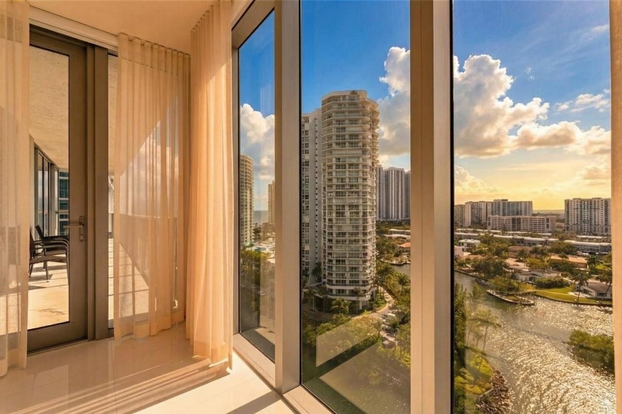 See details 5-1408 3 / 1892 sq. ft. $ 2026-06-22 0 Photo