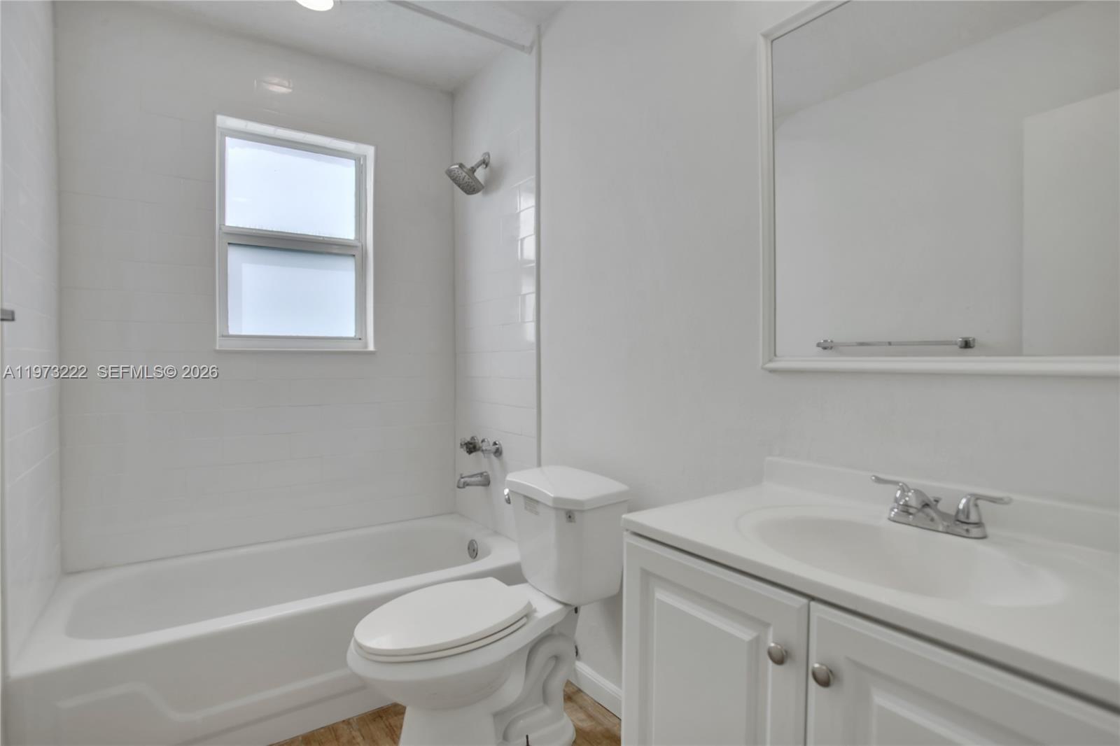 414L 2 / 2 1010 кв.футов $ 2026-02-27 0 Фото