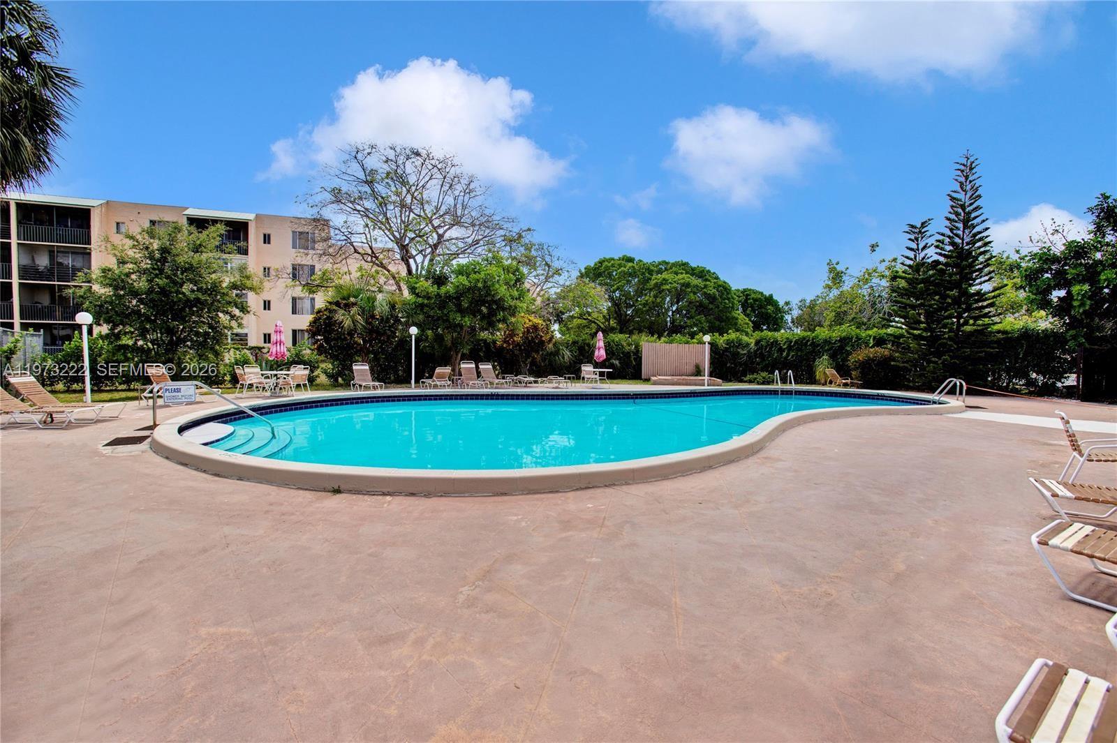 414L 2 / 2 1010 кв.футов $ 2026-02-27 0 Фото