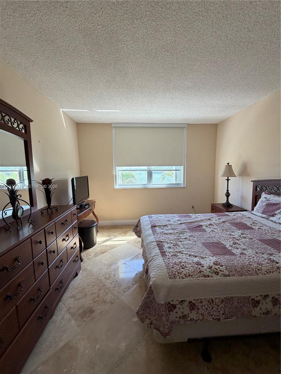 218 1 / 2 762 sq. ft. $ 2026-02-27 0 Photo