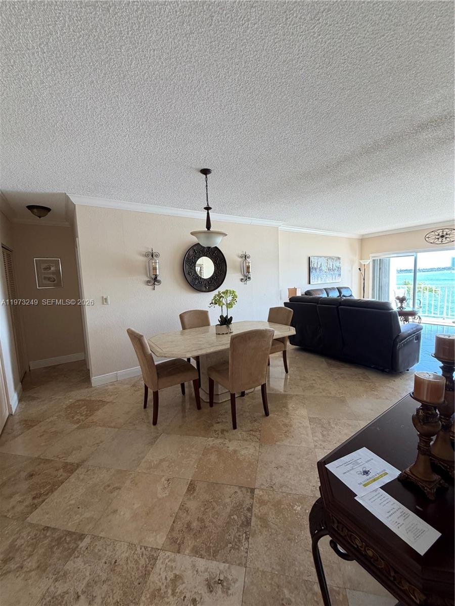 218 1 / 2 762 sq. ft. $ 2026-02-27 0 Photo