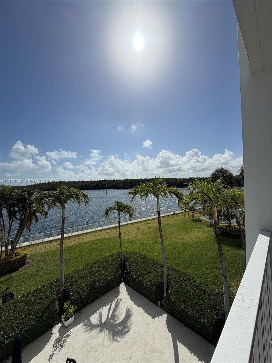 218 1 / 2 762 sq. ft. $ 2026-02-27 0 Photo