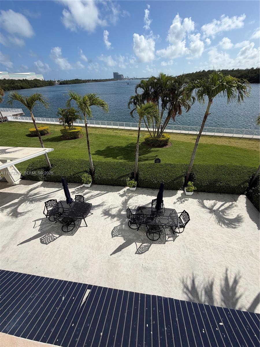 218 1 / 2 762 sq. ft. $ 2026-02-27 0 Photo