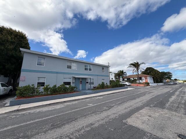   / 5  sq. ft. $ 2026-06-05 0 Photo