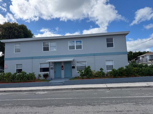   / 5  sq. ft. $ 2026-06-05 0 Photo