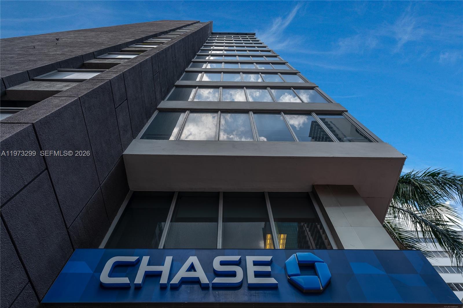 Подробнее 1401 / кв.футов $ 2026-02-27 0 Фото