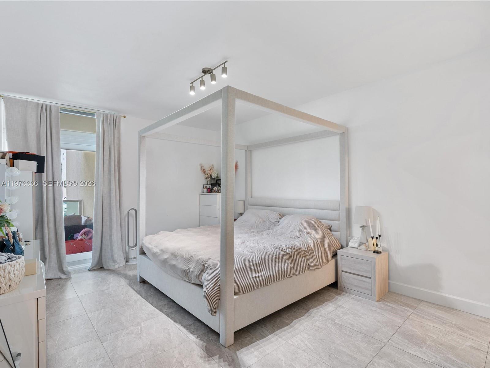 Photo of 3340 190th St  #204, Aventura, Florida, 33180 - 