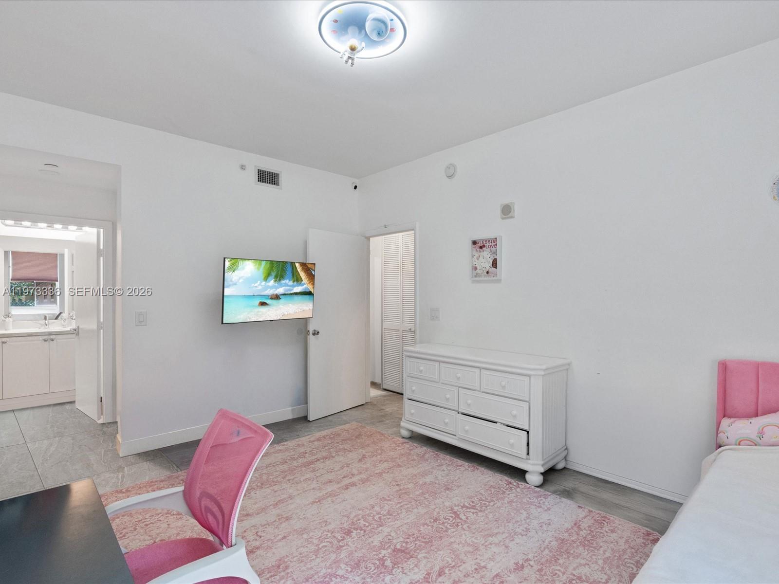 Photo of 3340 190th St  #204, Aventura, Florida, 33180 - 