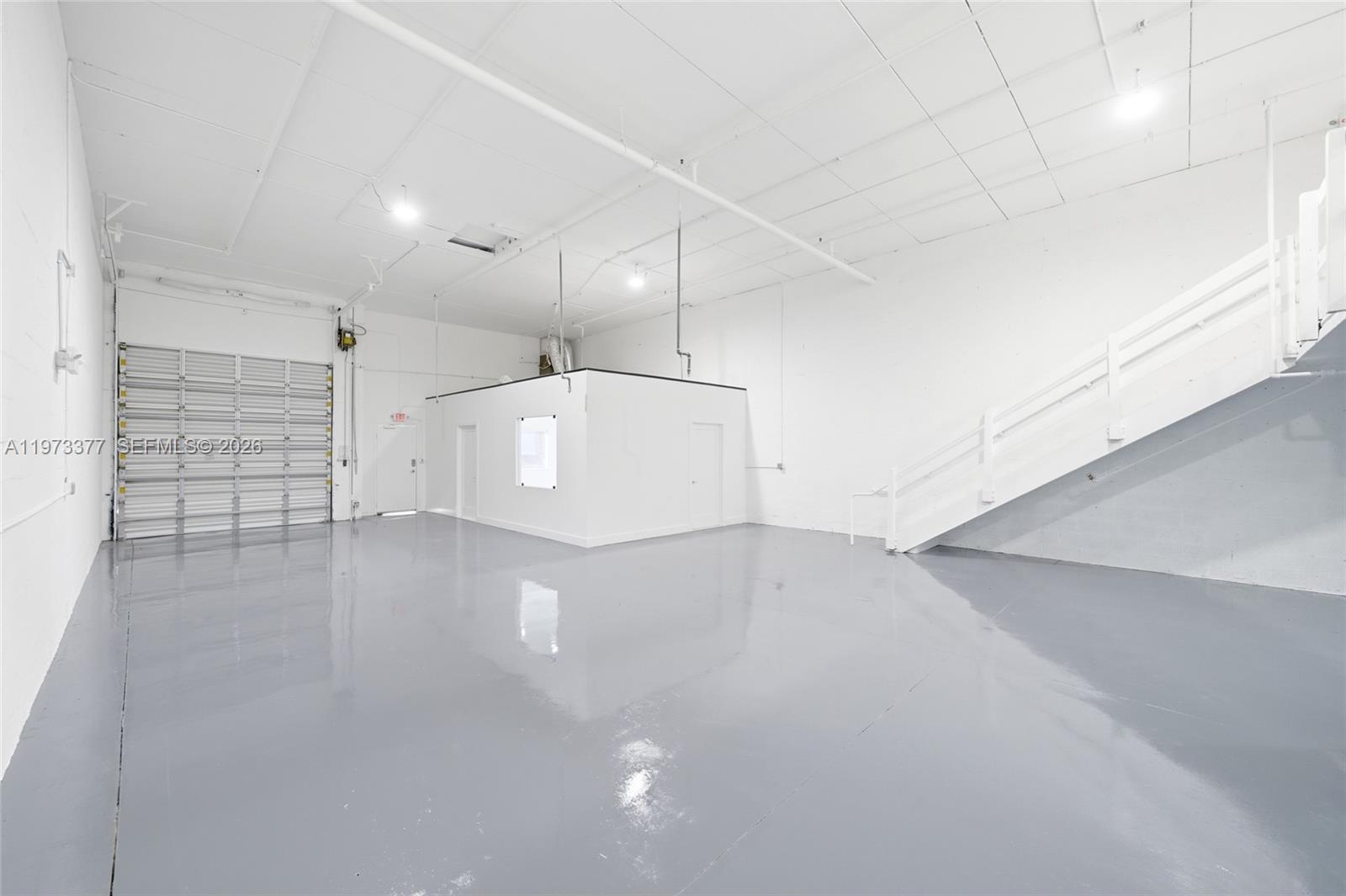 119  /   sq. ft. $ 2026-02-27 0 foto