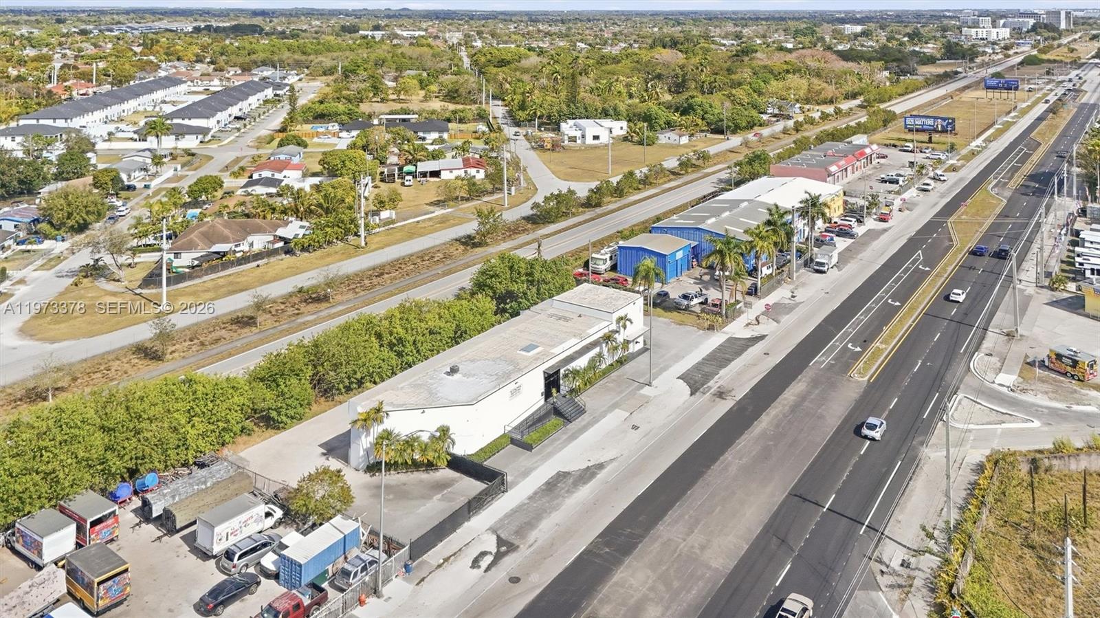   /   кв.футов $ 2026-02-27 0 Фото