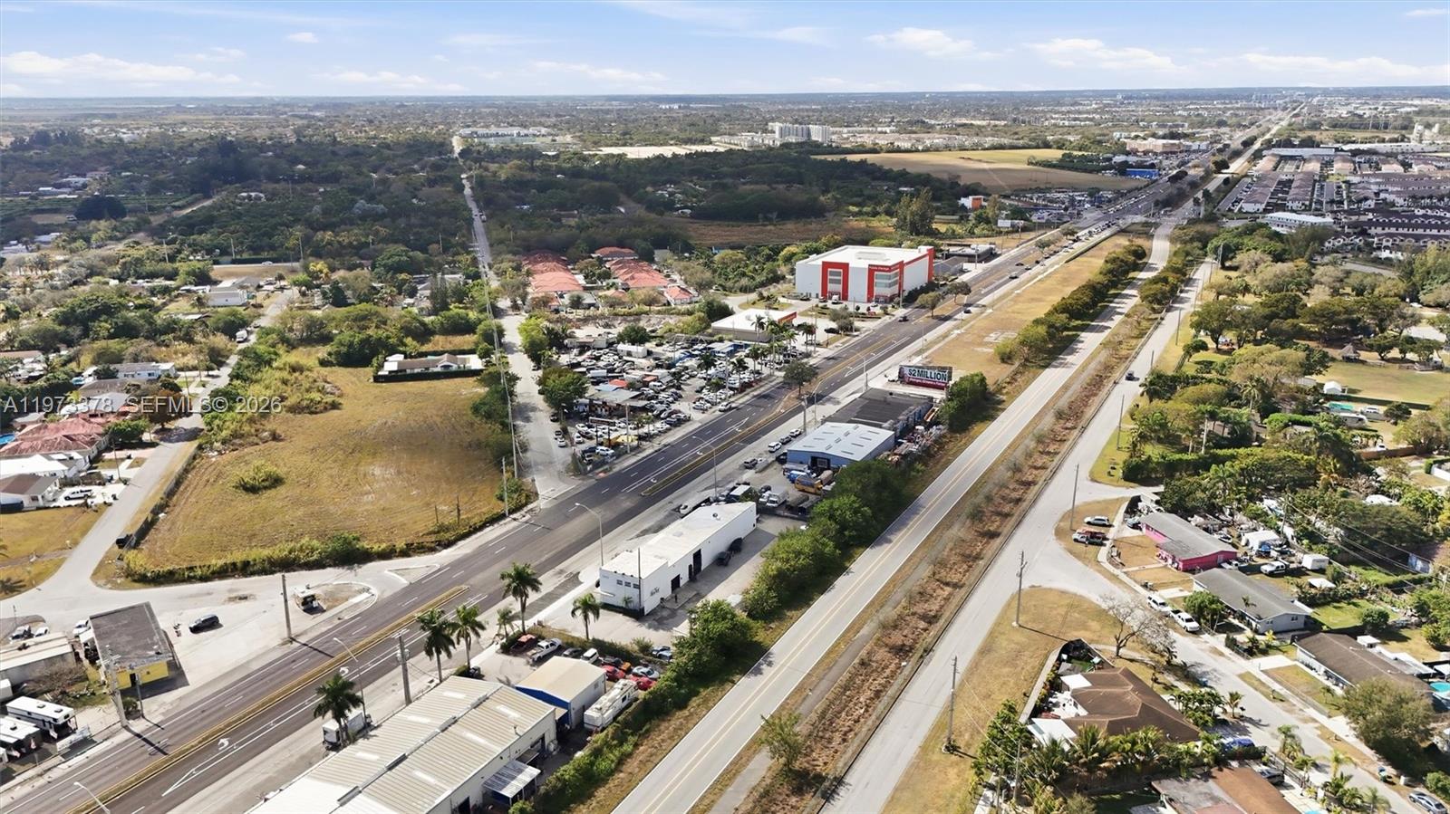   /   кв.футов $ 2026-02-27 0 Фото