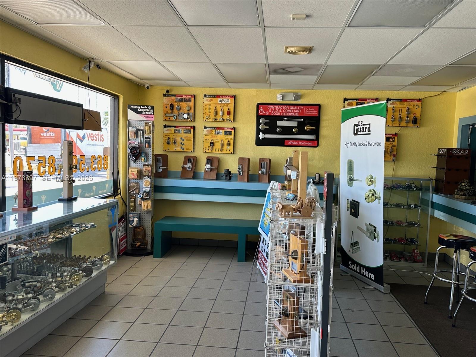   /   sq. ft. $ 2026-02-27 0 foto