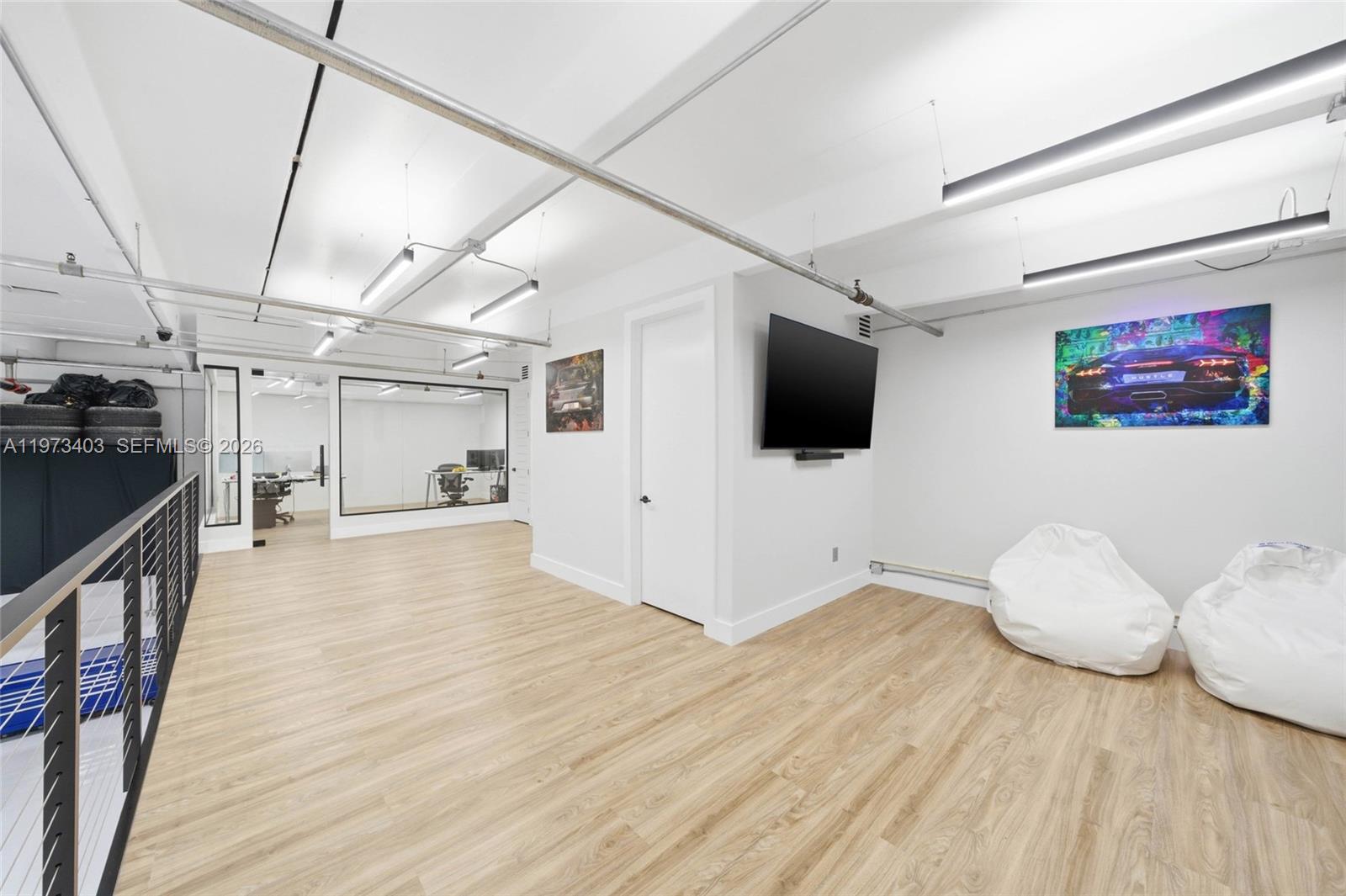 4A  /   sq. ft. $ 2026-02-27 0 foto