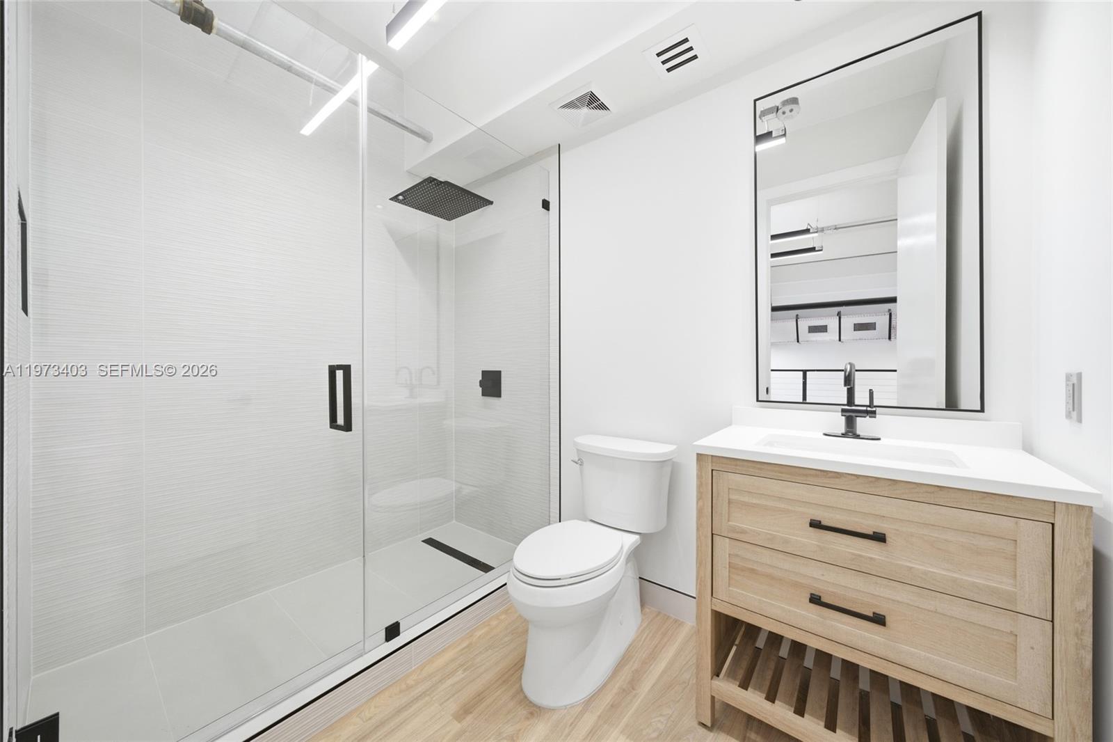 4A  /   sq. ft. $ 2026-02-27 0 foto