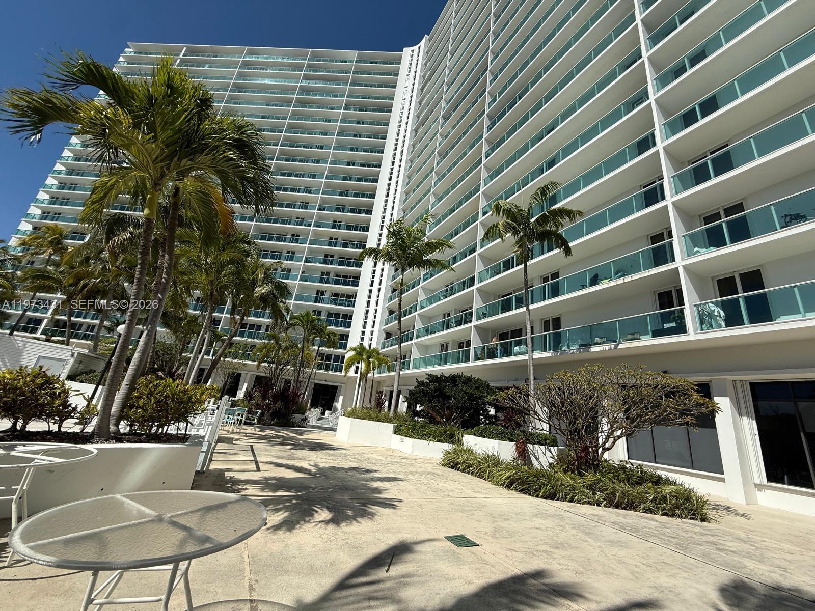 See details 610 1 / 2 991 sq. ft. $ 2026-02-27 0 Photo